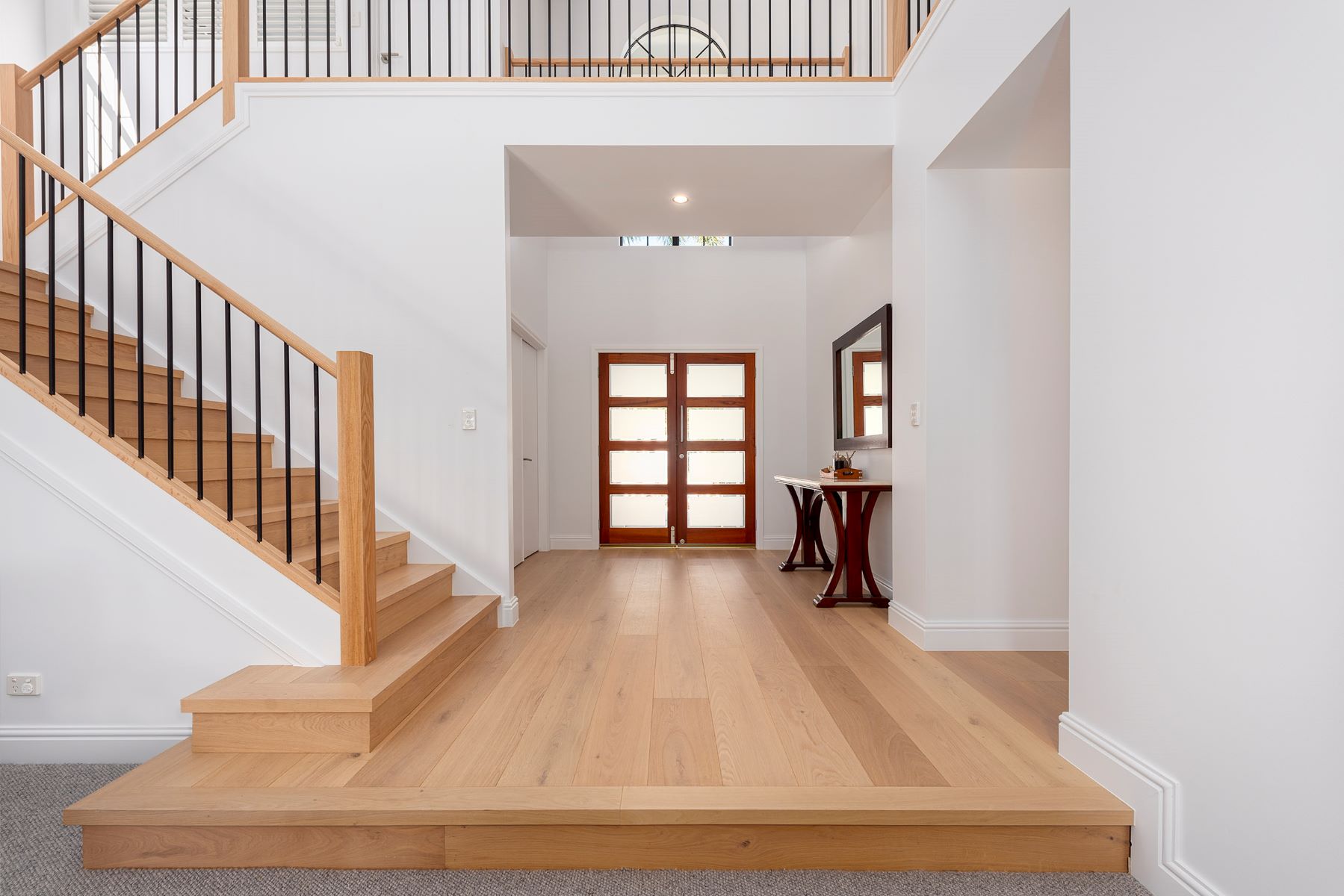Timber-Natural-Grade-15mm-Plank-1043153-Raw-Neutral-Scene-5